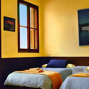 hostal-atlanta.balearic-islands.net/